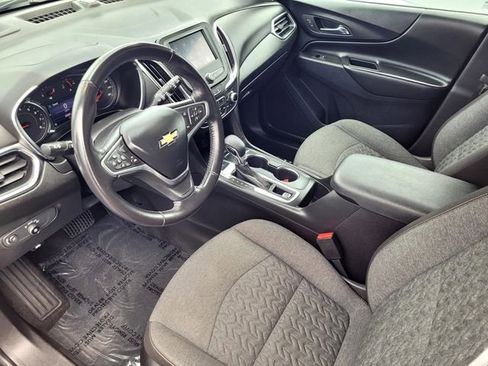 Used 2022 Chevrolet Equinox LT AWD/4WD image 11