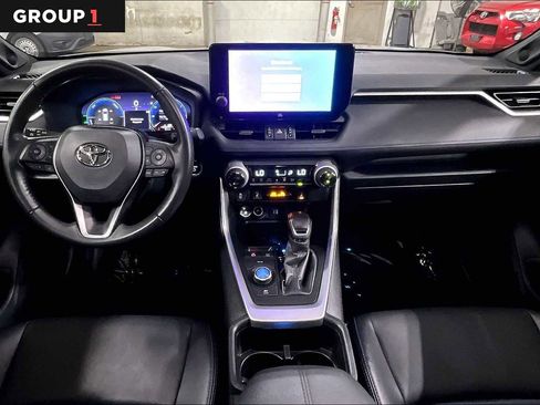 Used 2024 Toyota RAV4 XSE w/ Advanced Technology Package AWD/4WD image 15