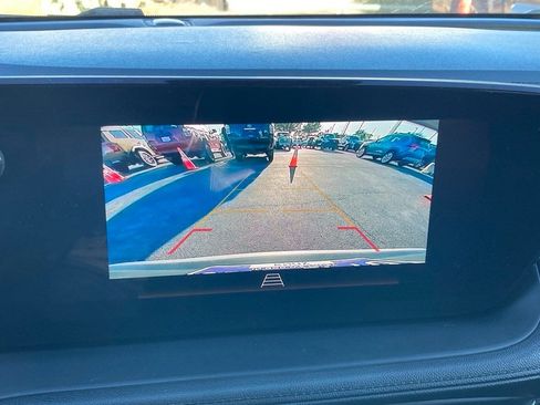 Used 2025 Buick Encore GX Preferred image 19