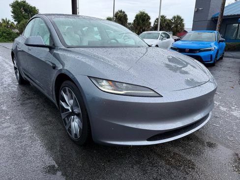 Used 2024 Tesla Model 3 Long Range RWD image 3