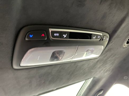 Used 2024 Kia Telluride SX Prestige w/ Towing Package image 32