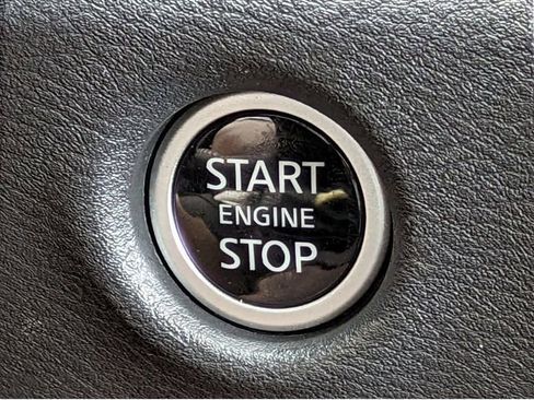 New 2025 Nissan Frontier PRO-4X w/ Interior Protection Package image 29