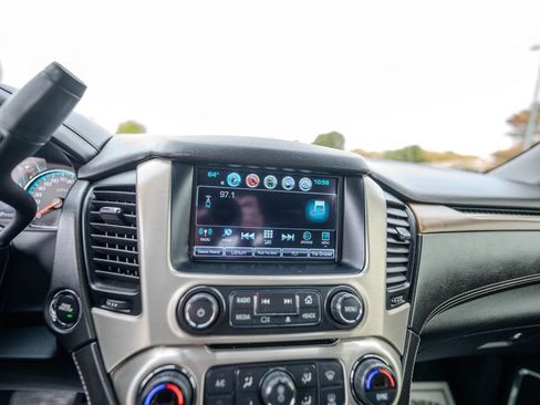 Used 2020 GMC Yukon Denali w/ Open Road Package image 18