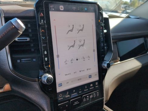 New 2025 RAM 2500 Limited image 22