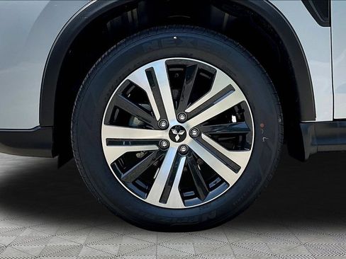 New 2026 Mitsubishi Outlander Sport ES AWD/4WD image 12