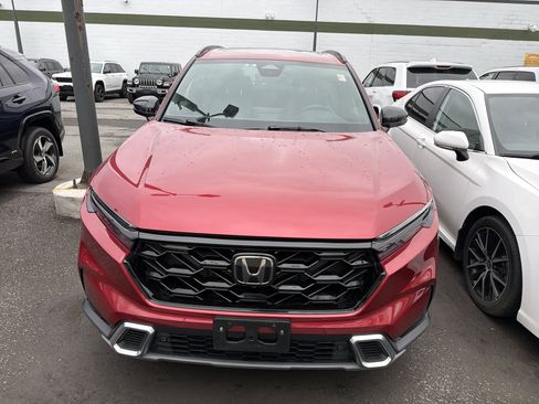 Used 2025 Honda CR-V Sport Touring image 3