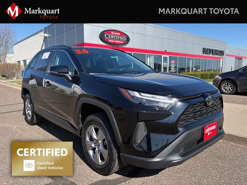 Certified 2025 Toyota RAV4 XLE AWD/4WD image 1