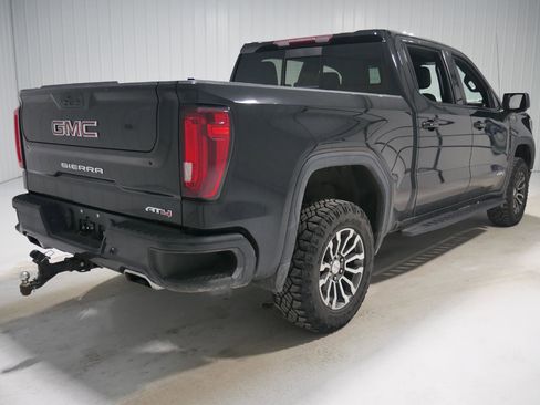 Used 2021 GMC Sierra 1500 AT4 w/ AT4 Preferred Package image 5