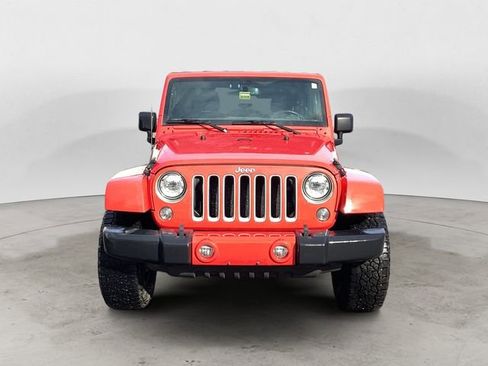 Used 2017 Jeep Wrangler Sahara w/ Dual Top Group image 8