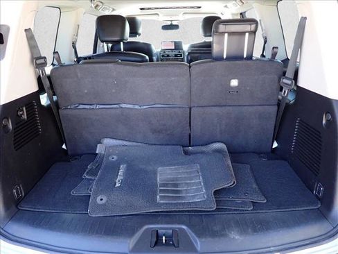 Used 2021 Nissan Armada SL w/ Captain's Chairs Package image 8