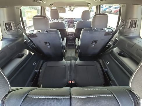 New 2026 Jeep Grand Cherokee L Laredo AWD/4WD image 43