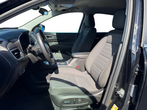 Used 2023 Chevrolet Equinox LT AWD/4WD image 9
