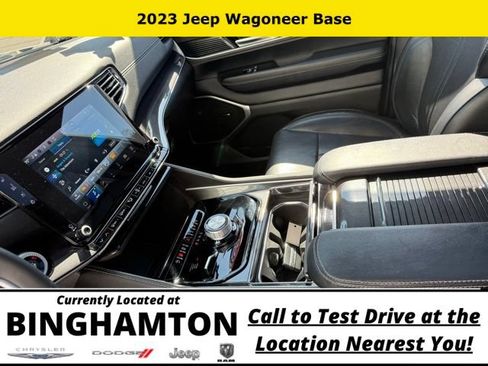 Used 2023 Jeep Wagoneer 4WD w/ Premium Group I image 13
