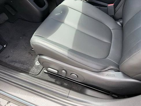 New 2026 Hyundai Ioniq 5 SEL RWD image 4