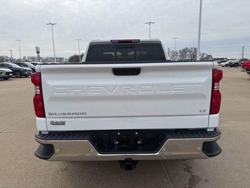 New 2026 Chevrolet Silverado 1500 LT w/ Safety Package AWD/4WD image 4