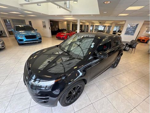 Used 2024 Land Rover Range Rover Evoque Dynamic SE image 38