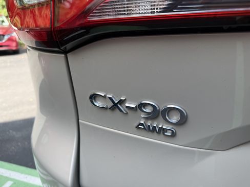 Certified 2024 MAZDA CX-90 3.3 Turbo w/ Preferred Plus AWD/4WD image 9