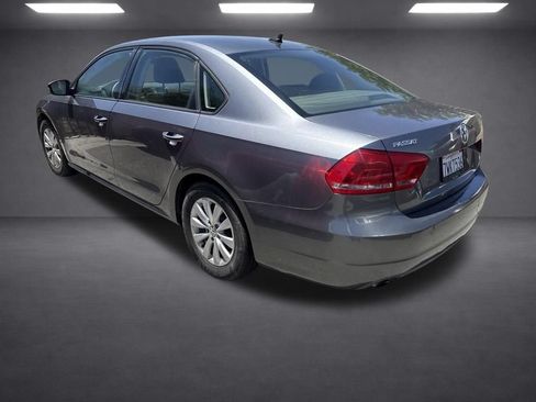 Used 2015 Volkswagen Passat 1.8T S FWD image 24