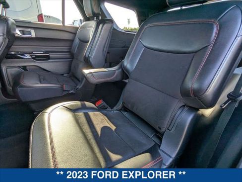 Used 2023 Ford Explorer ST-Line w/ Class IV Trailer Tow Package image 22