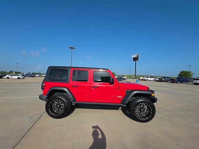 Used 2018 Jeep Wrangler Unlimited Sport S AWD/4WD image 5