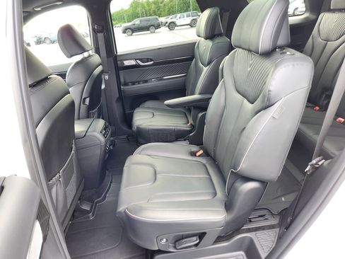 Used 2024 Hyundai Palisade Calligraphy AWD/4WD image 12