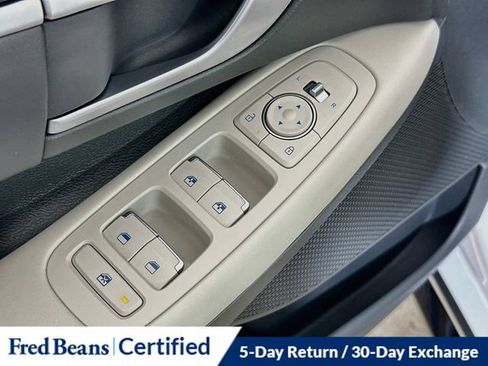 Certified 2025 Hyundai Sonata SEL AWD/4WD image 9