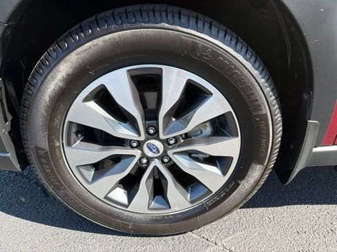 Used 2023 Subaru Outback Limited AWD/4WD image 31