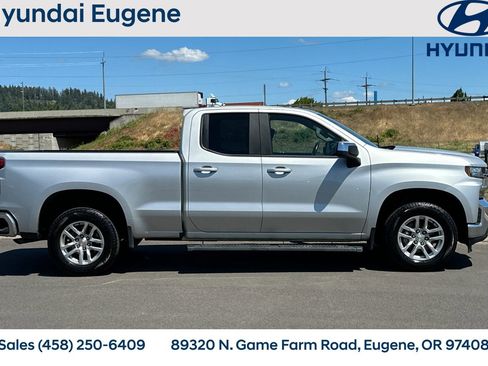Used 2020 Chevrolet Silverado 1500 LT w/ All-Star Edition RWD image 2