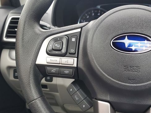 Used 2017 Subaru Forester 2.5i Premium AWD/4WD image 21