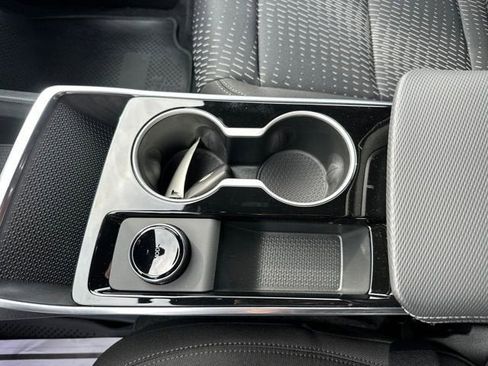 New 2026 Chevrolet Equinox LT image 17