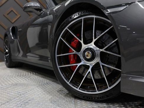Used 2019 Porsche 911 Turbo image 8
