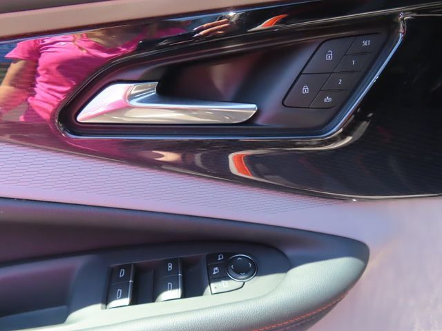 Used 2026 Chevrolet Blazer EV SS w/ LPO, Blackout Package AWD/4WD image 10
