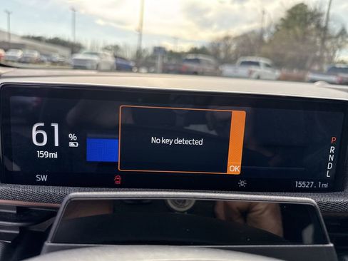 Used 2022 Ford Mustang Mach-E GT image 27