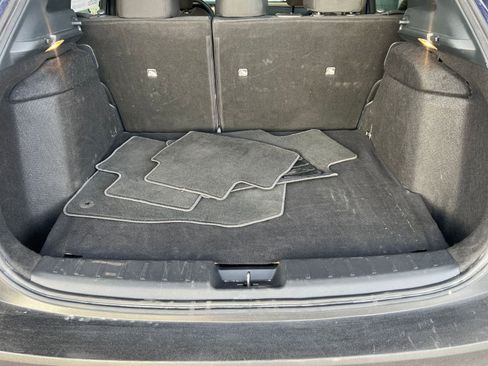 Used 2025 Nissan Kicks SV image 31