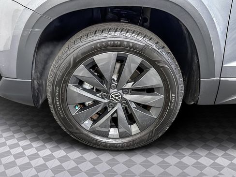 Used 2022 Volkswagen Taos S image 38