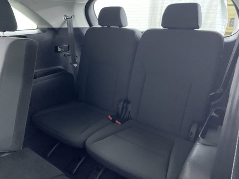 Used 2019 Kia Sorento LX image 20