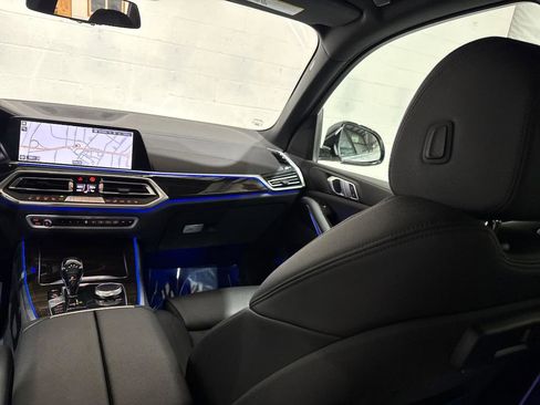 Used 2020 BMW X5 xDrive40i w/ Premium Package image 58