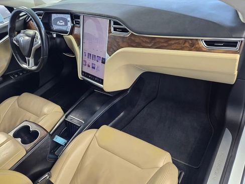 Used 2017 Tesla Model S 90D image 15