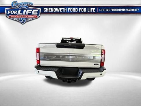 Used 2022 Ford F350 Platinum AWD/4WD image 4