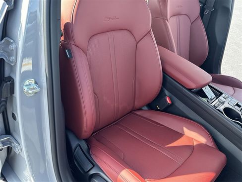 Used 2026 Kia K5 GT-Line image 30