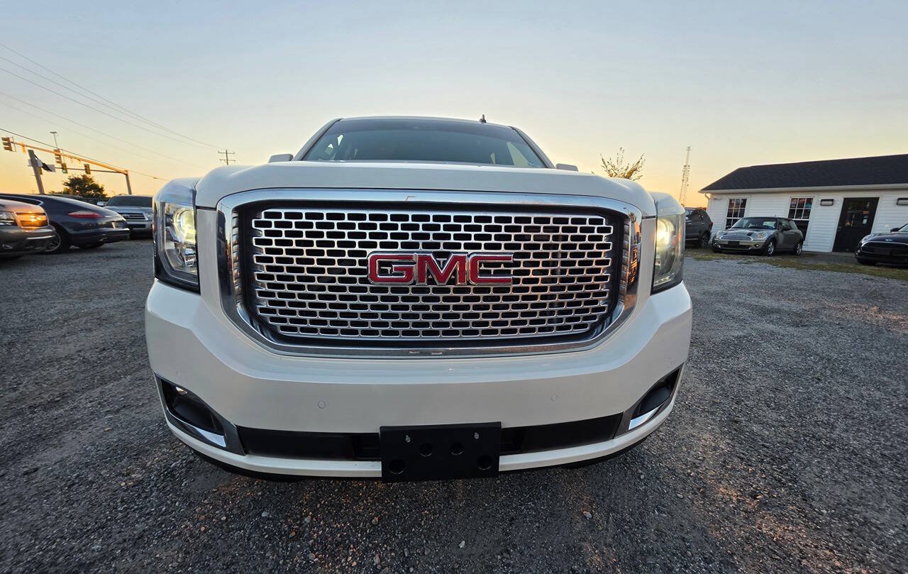 Used 2015 GMC Yukon Denali w/ Touring Package AWD/4WD image 5