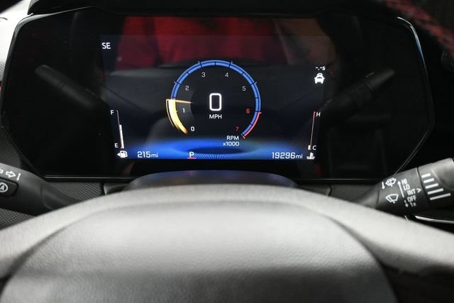 Used 2025 Chevrolet TrailBlazer RS w/ Convenience Package FWD image 14