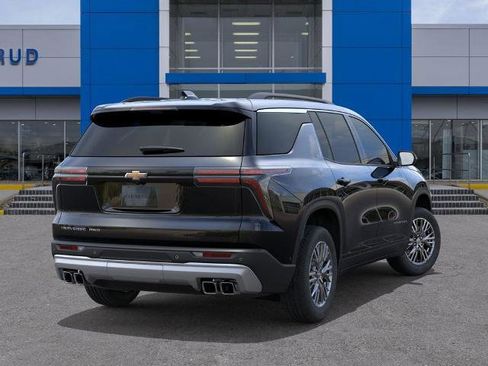New 2026 Chevrolet Traverse LT image 4
