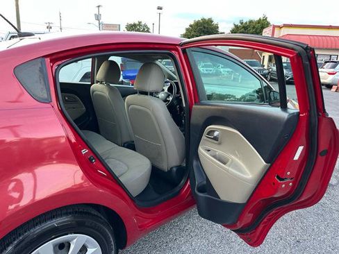 Used 2015 Kia Rio LX w/ Power Package FWD image 17