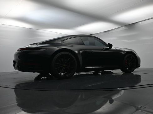 Used 2024 Porsche 911 Carrera S image 47