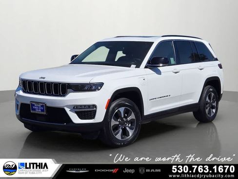 Used 2024 Jeep Grand Cherokee Limited 4xe AWD/4WD image 1