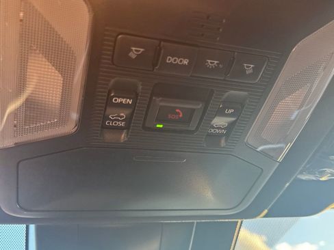 New 2025 Toyota RAV4 SE image 27