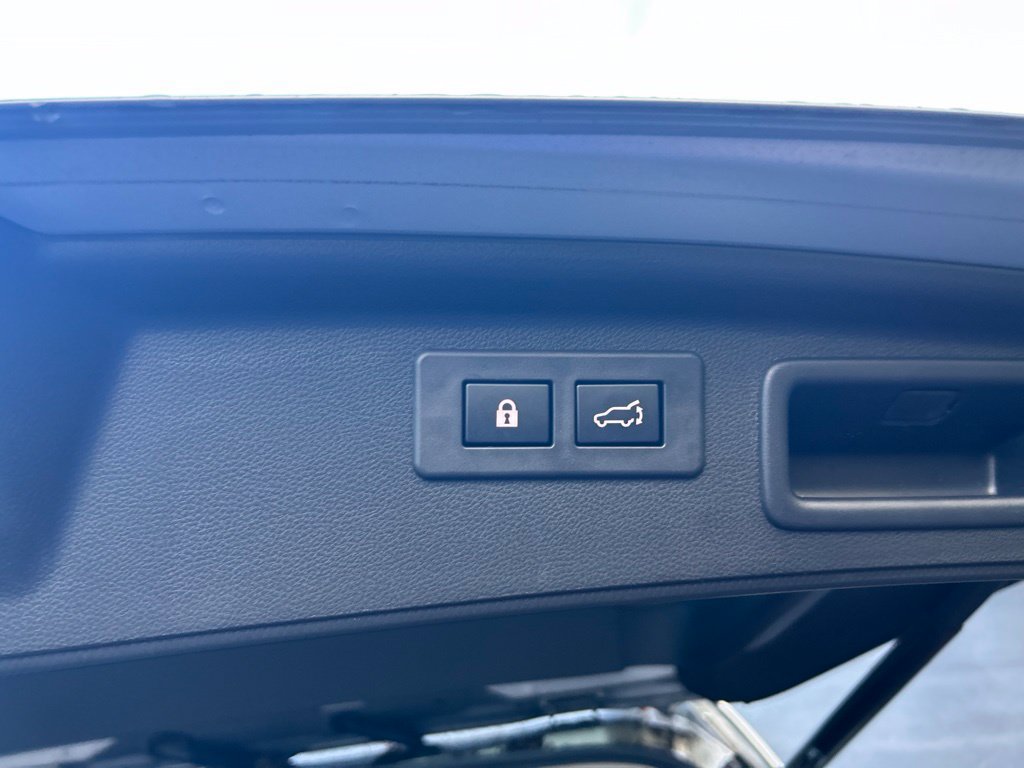 Certified 2023 Subaru Forester Premium AWD/4WD image 19