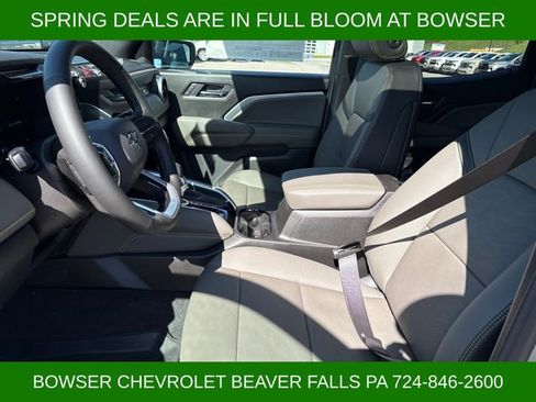 New 2026 Chevrolet Colorado ZR2 w/ Technology Package AWD/4WD image 5