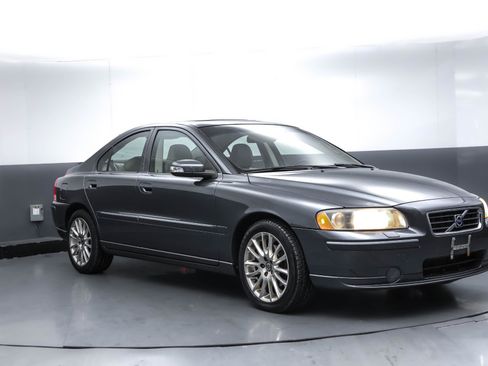 Used 2008 Volvo S60 2.5T image 4
